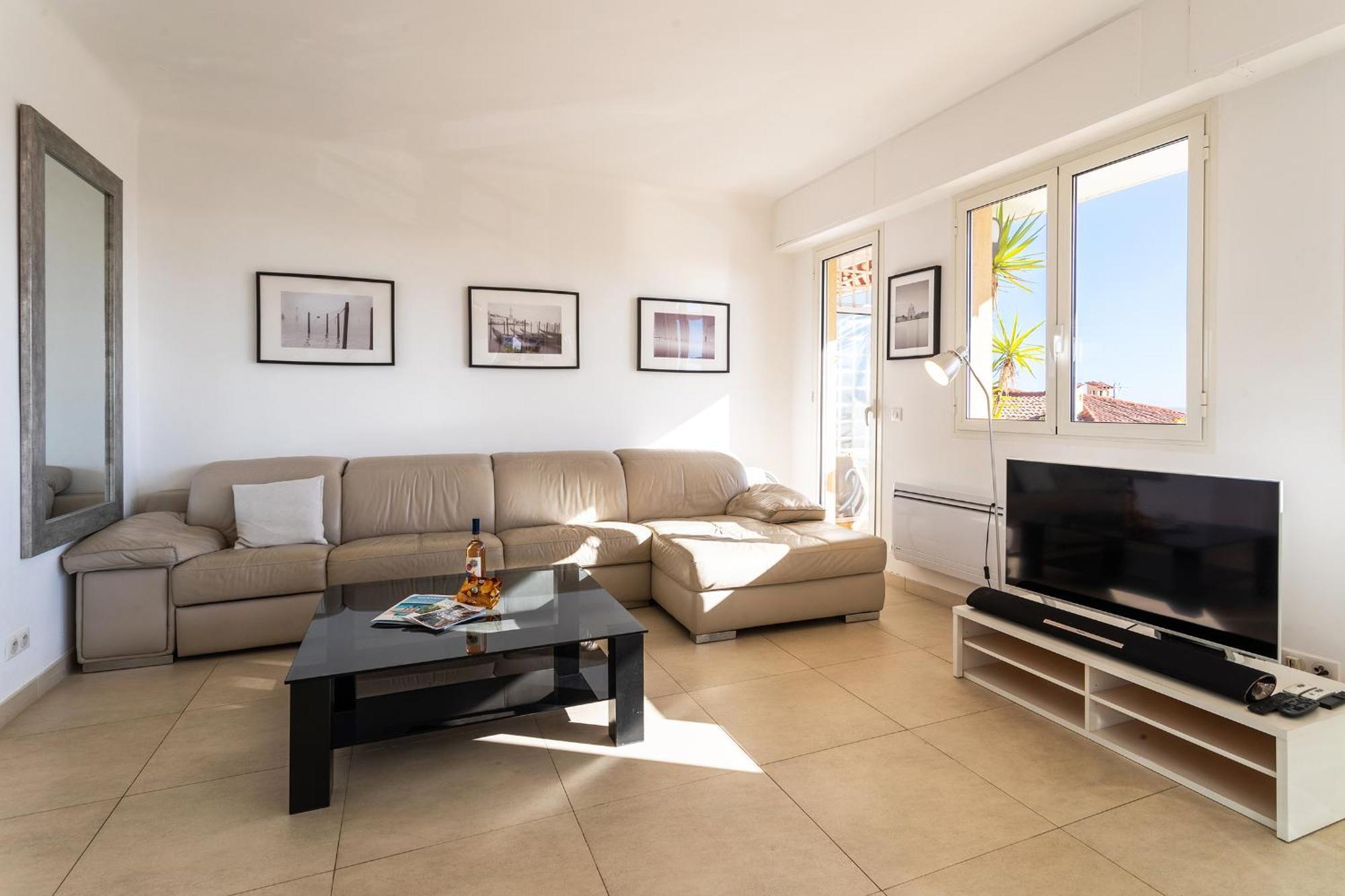 Henrietta 13 Soleil D'or -